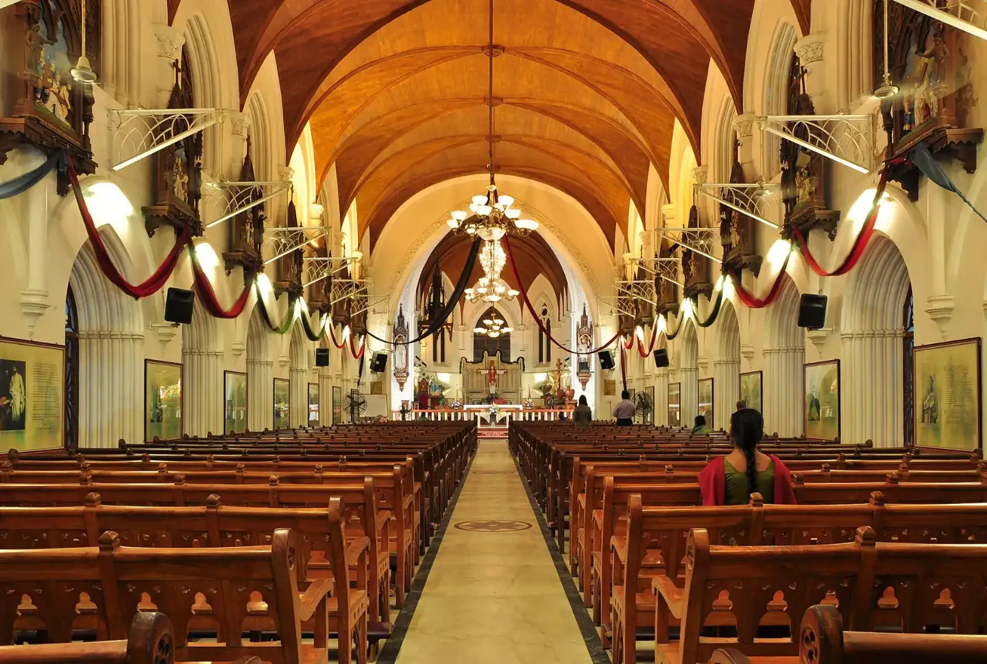 Interior of San Thome Basilica