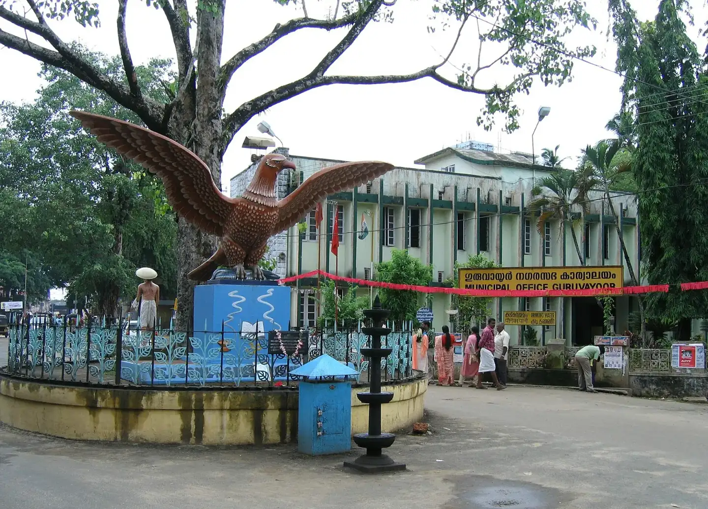 Garuda statue at Guruvayur Sri Krishna Temple