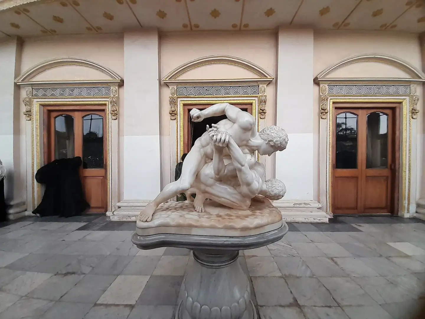 Marble statue of wrestlers, Afzal Mahal, Chowmahalla Palace