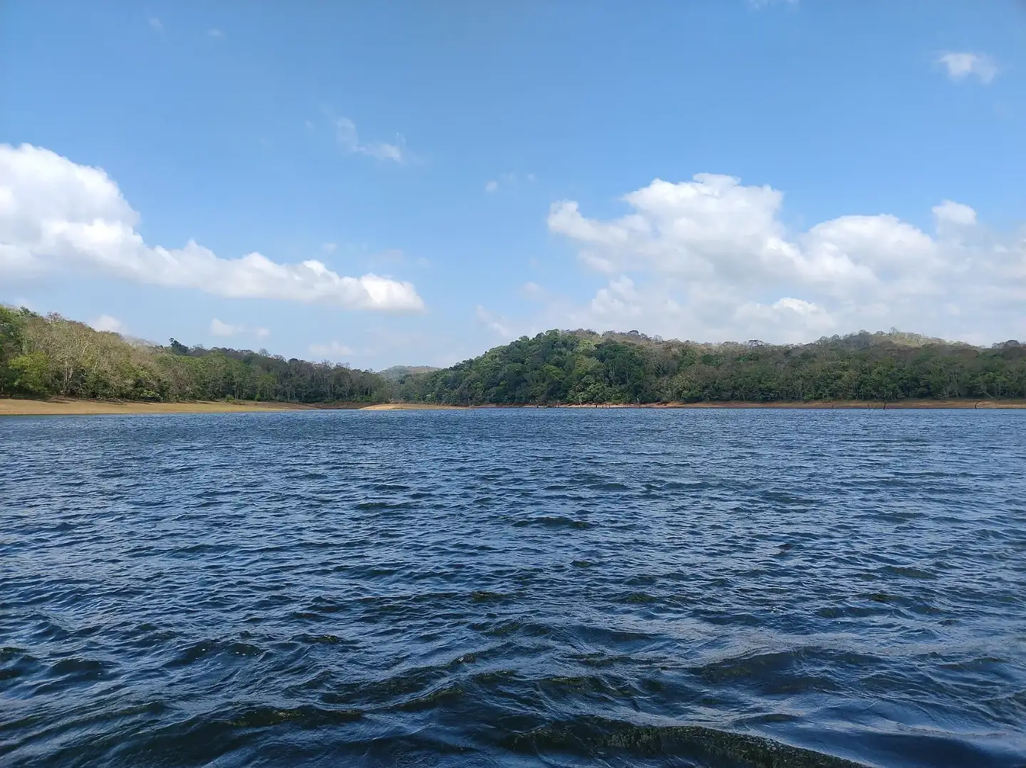 Pathiramanal Island, Kerala