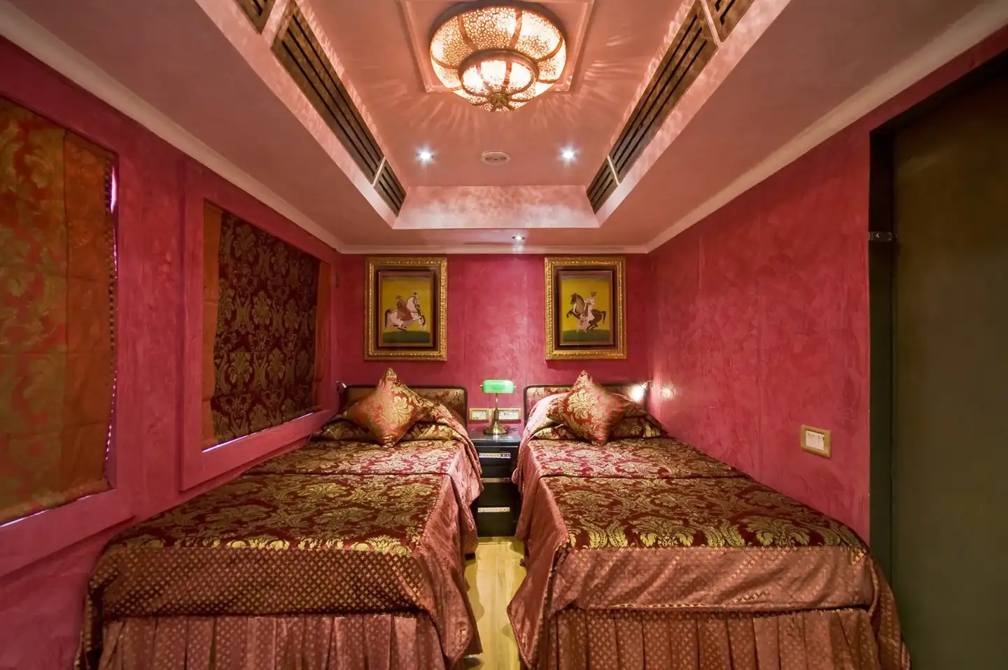 Royal Rajasthan on Wheels, India's new luxury train, deluxe saloon, Ruby